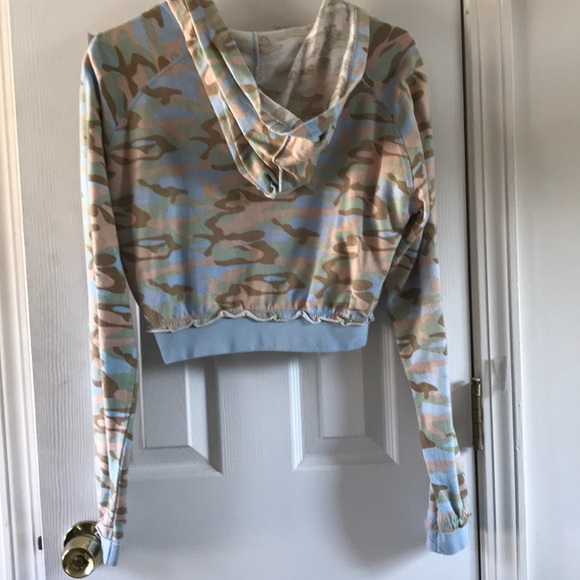 Army Girl Blue Camou Hoodie Varsity Apparel L NWT - Picture 8 of 12